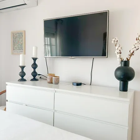 Luxury With Private Pool & Sea Views, Nerja