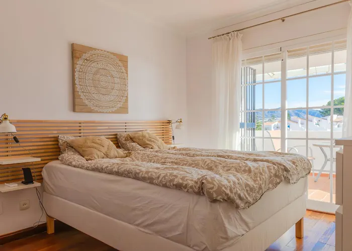 Casa de Férias Luxury With Private Pool & Sea Views, *